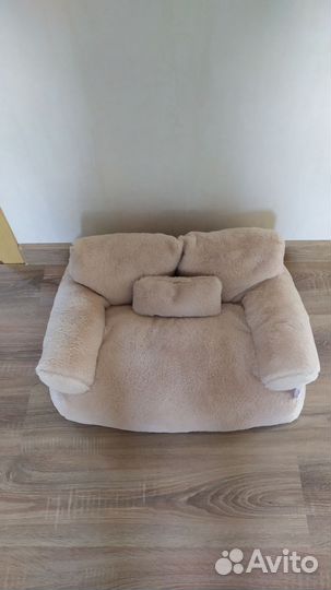 Лежанка для собак и кошек