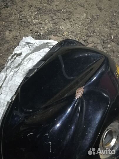 Бак топливный Suzuki Gsx-r 750 L1 2011