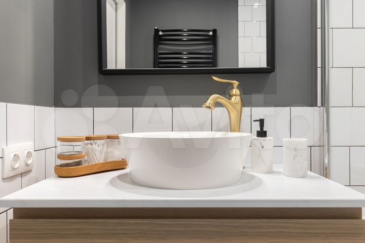 2-к. квартира, 55 м², 9/10 эт.