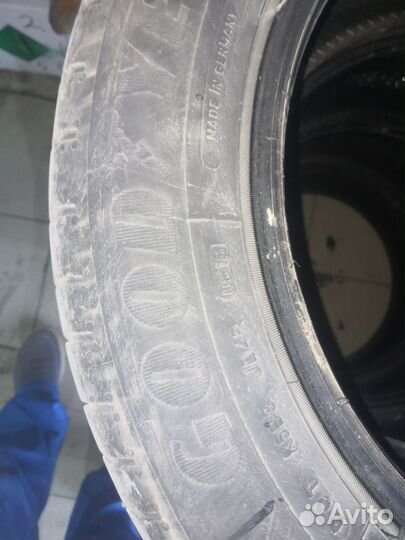 Goodyear Ducaro Revspec 215/55 R16