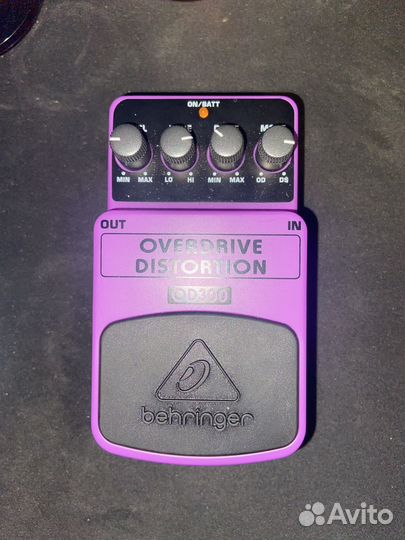 Гитарная педаль Behringer od 300