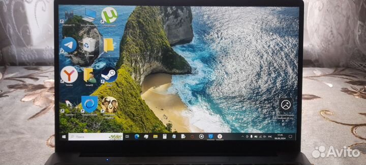 Ноутбук рабочий, очень шустрый, бесшумный