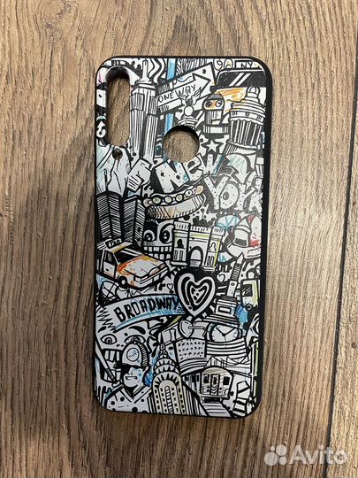 Чехол на телефон