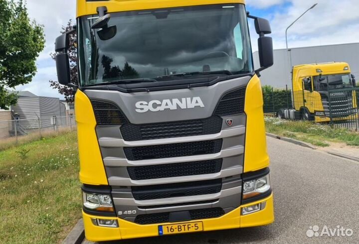 В разборке грузовик Scania,6 series с 2016