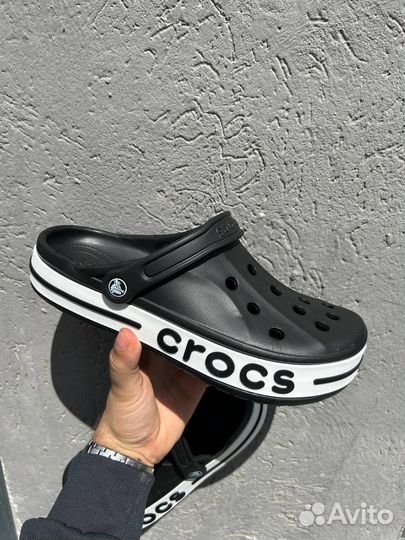 Тапочки Crocs