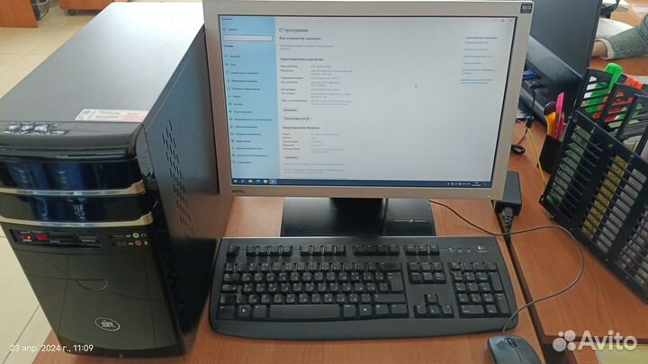 Компьютер в сборе с монитором, клавиатурой, мышка