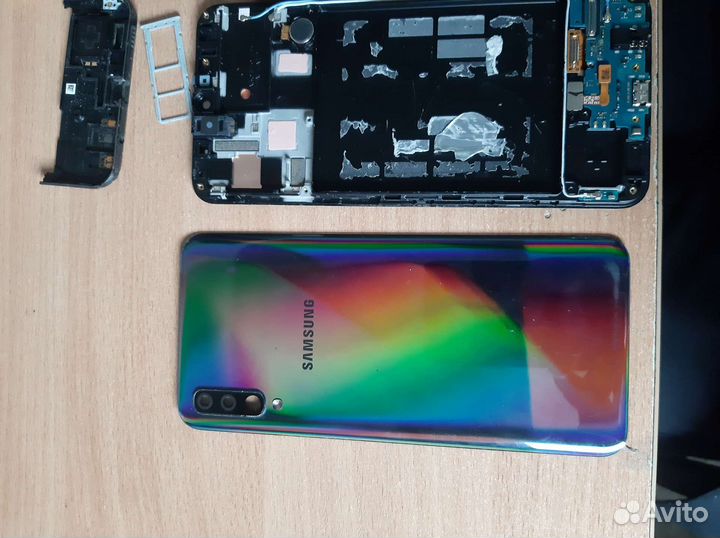 Запчасти для Samsung A50