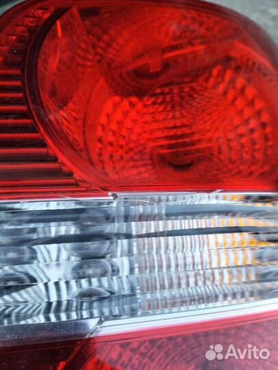 Фонарь задний правый для VW Touran 2003-2010