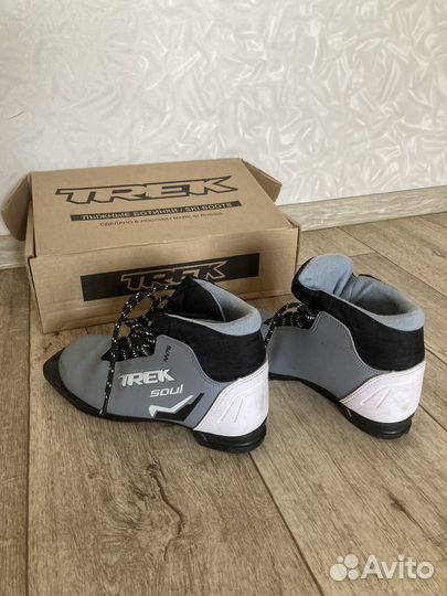 Ботинки лыжные р.37