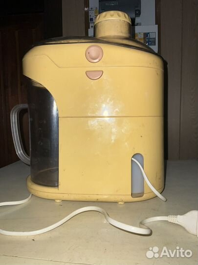 Соковыжималка Binatone