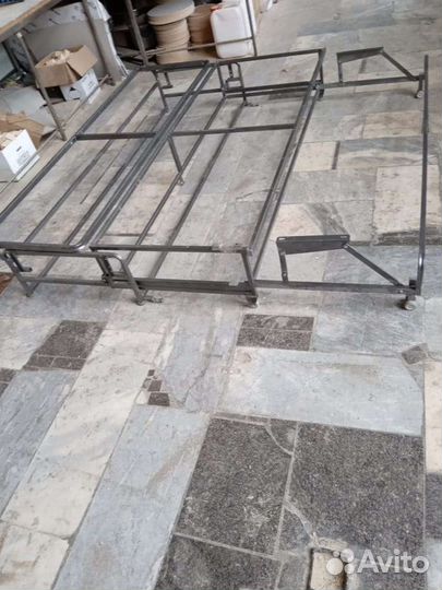 Каркас металлический, диванный
