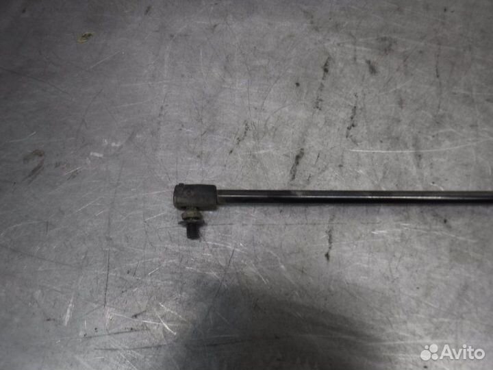 Амортизатор багажника задний левый Mazda 6 L8 2006