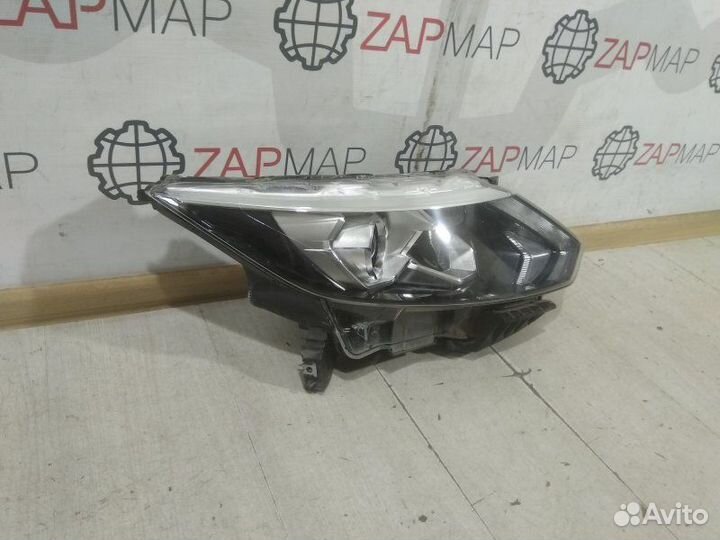 Фара передняя правая Nissan Qashqai J11 2013