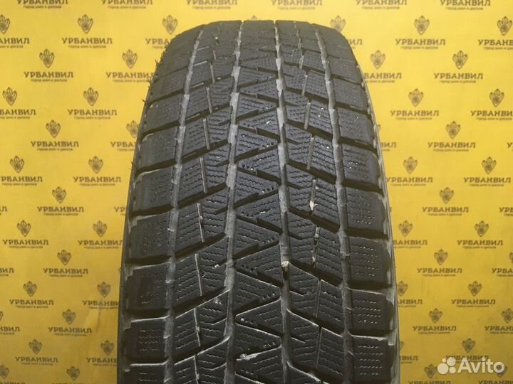 Bridgestone Blizzak DM-V1 205/70 R15 96R