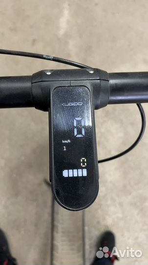 Самокат взрослый электрический бу