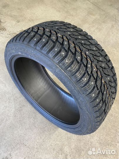 Nokian Tyres Hakkapeliitta 9 SUV 315/35 R21 111T
