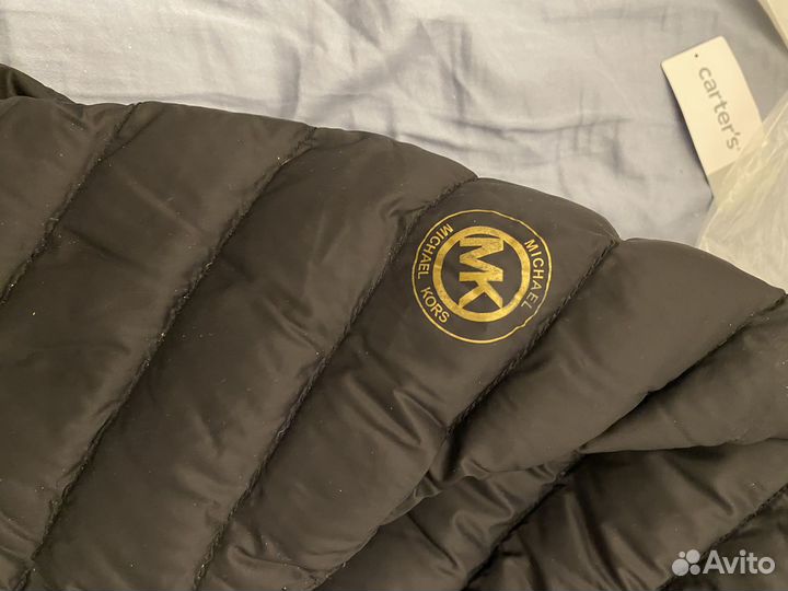 Тонкий пуховик женский Майкл Корс