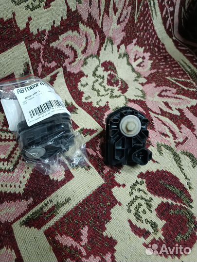 Электро корректор фар для японцев