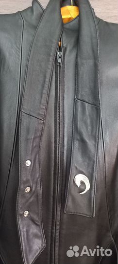 Пуховик, плащ, пальто