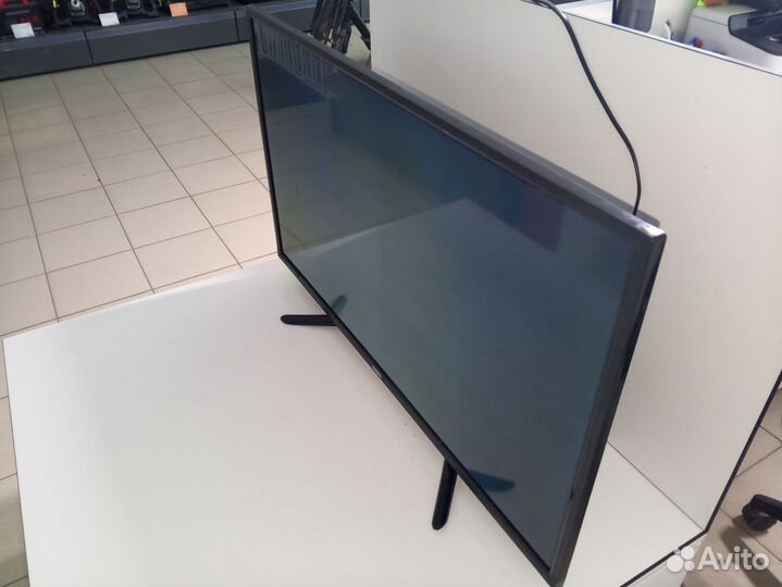 Телевизор BQ 32S05B