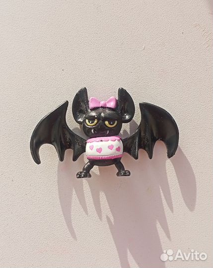 Граф Великолепный питомец базовой Дракулауры