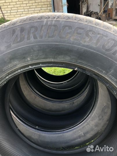 Bridgestone Alenza 001 235/65 R18