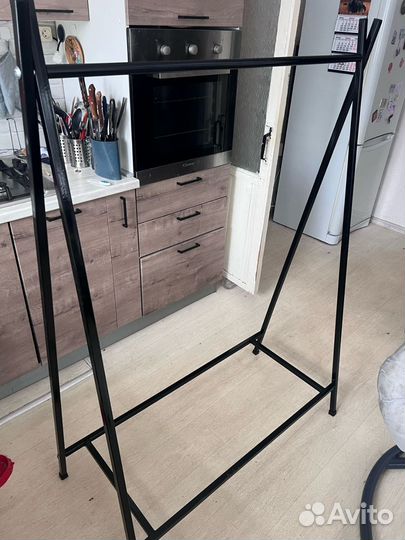 Вешалка напольная