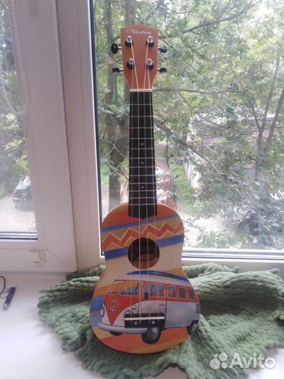 Укулеле Veston