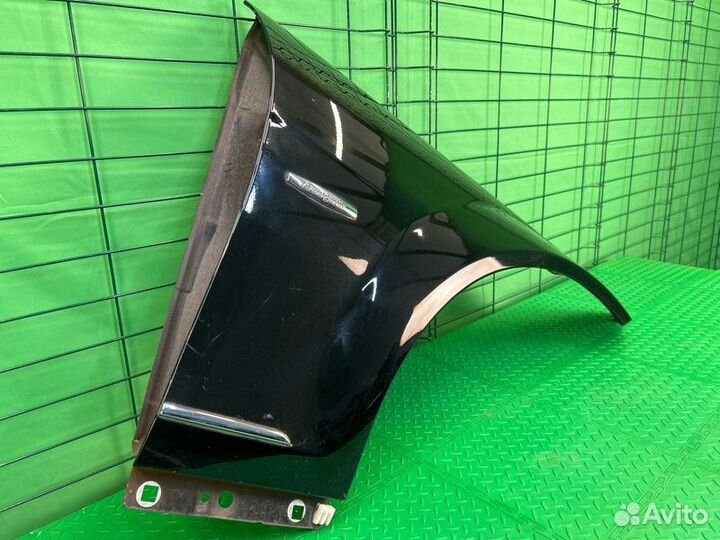 Крыло переднее правое Mercedes-Benz C W204