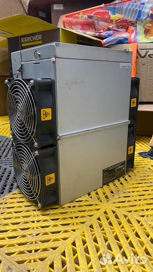 Asic Antminer T17+