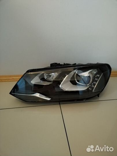 Фара левая Volkswagen Touareg 2