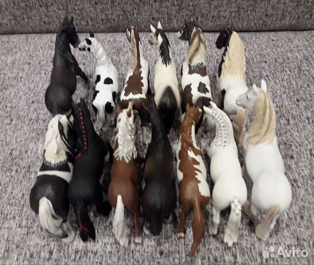 Фигурки лошадей Schleich