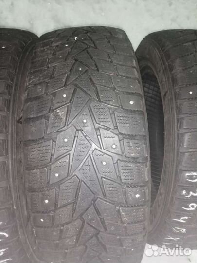 Dunlop SP Winter Ice02 215/55 R16 97T