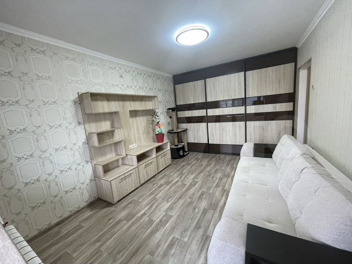 2-к. квартира, 42,5 м², 3/9 эт.