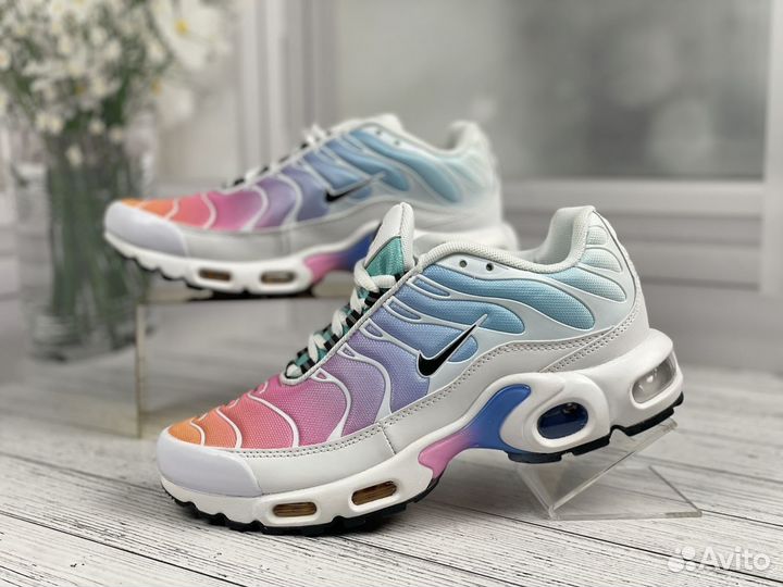 Кроссовки Nike air max tn plus