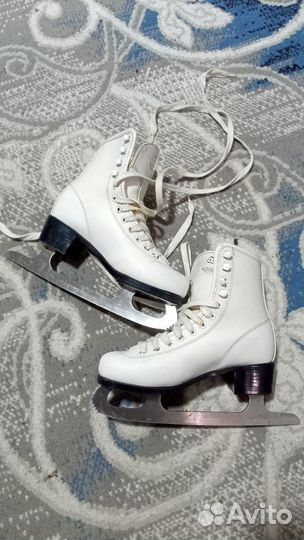 Коньки фигурные