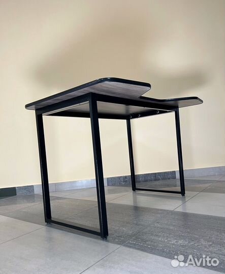 Компьютерный стол Loft Элит усиленный