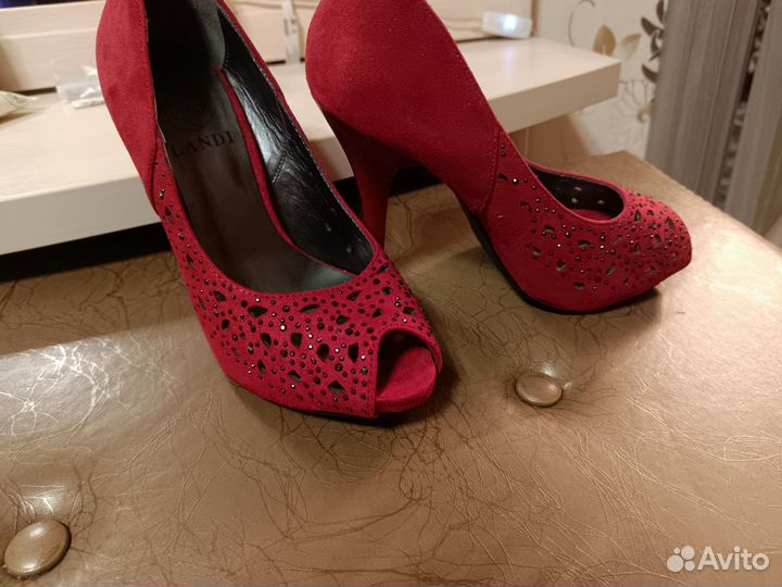 Туфли женские