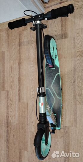 Самокат Roces 175 мм