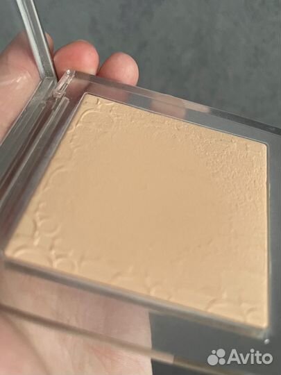 Пудра Dior Backstage Make up for ever hd