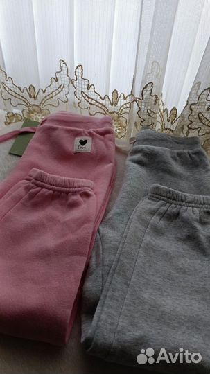 Джоггеры для девочки hm с утеплением. 3-4 года