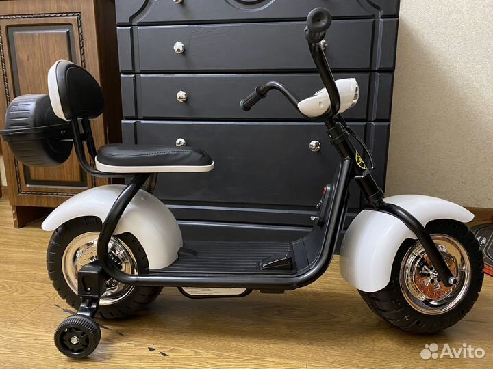 Электрический беговел