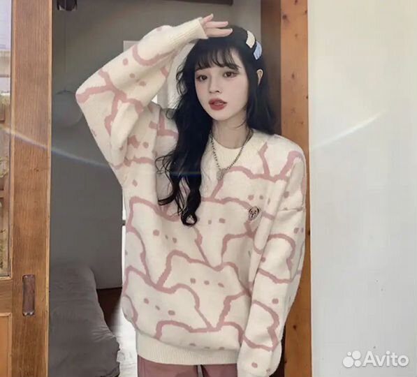 Свитер женский