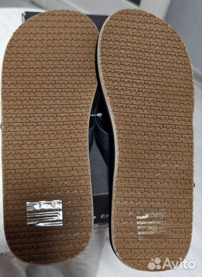 Качественные новые мужские тапочки 43 размера