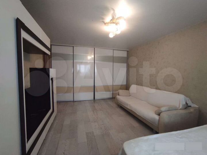 2-к. квартира, 56 м², 8/9 эт.