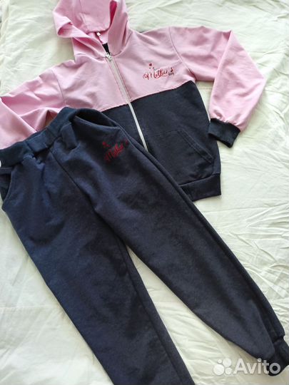 Спортивный костюм для девочки 134-140