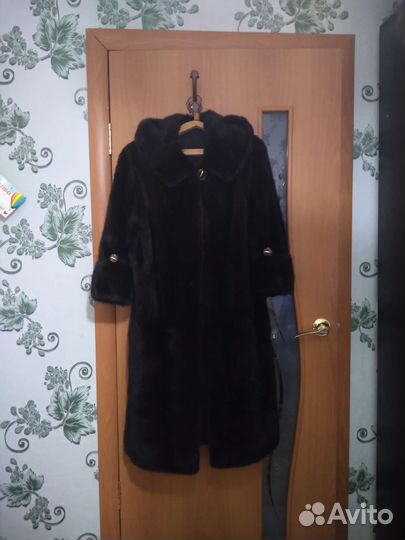 Шуба норковая с капюшоном
