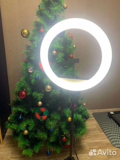 Кольцевая Лампа 45см со штативом