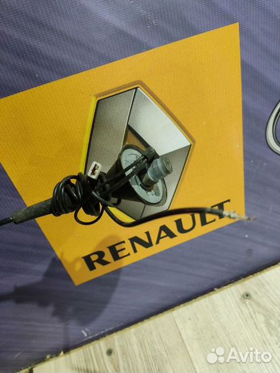 Антенна Renault clio 3