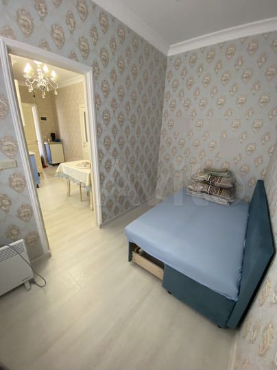 2-к. квартира, 40 м², 1/2 эт.
